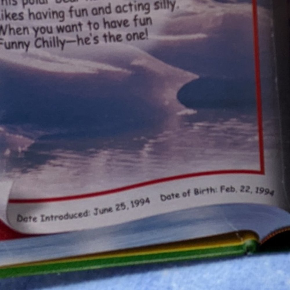 Legends Tiny Beanie Baby: Chilly, the polar bear - Picture 3 of 11